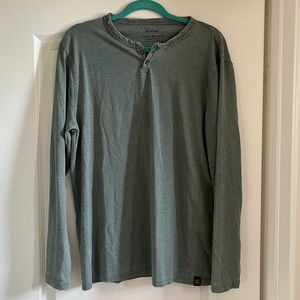 Lucky Brand men’s henley long sleeve tshirt- large